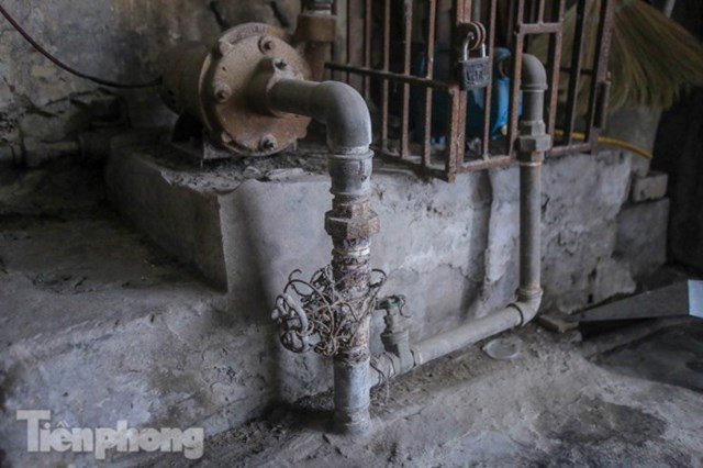 M&aacute;y bơm nước được sản xuất tại Ph&aacute;p vẫn c&ograve;n đang được sử dụng.