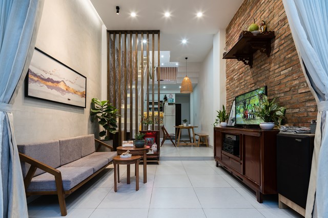 Ng&acirc;n s&aacute;ch cho dự &aacute;n n&agrave;y rất hạn chế, v&igrave; vậy ch&uacute;ng t&ocirc;i rất ch&uacute; trọng đến việc sử dụng tối đa nội thất từ ​​ng&ocirc;i nh&agrave; cũ. &nbsp;