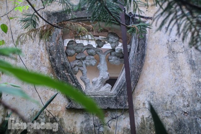 Những họa tiết tinh tế, đậm kiến tr&uacute;c Ph&aacute;p cổ.