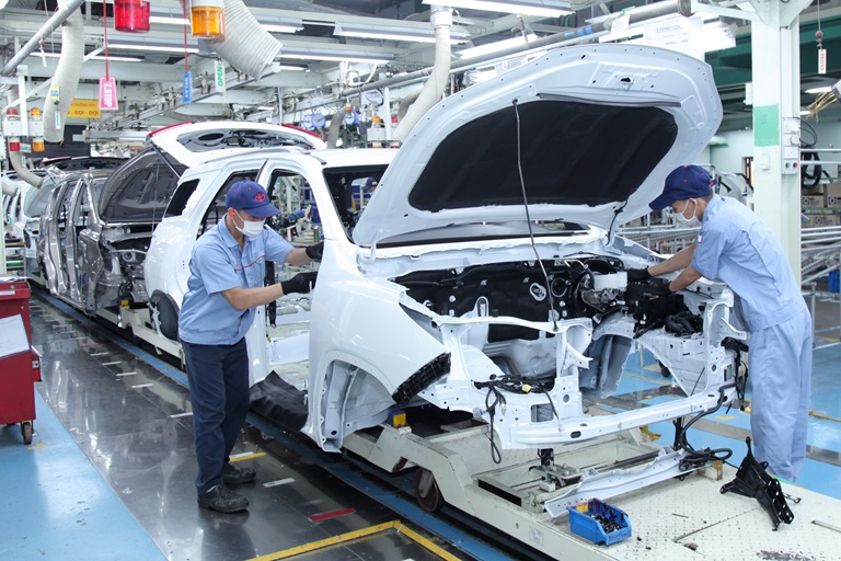 Dịch bệnh dần được kiểm soát, kinh tế có nhiều điểm sáng và khởi sắc -0