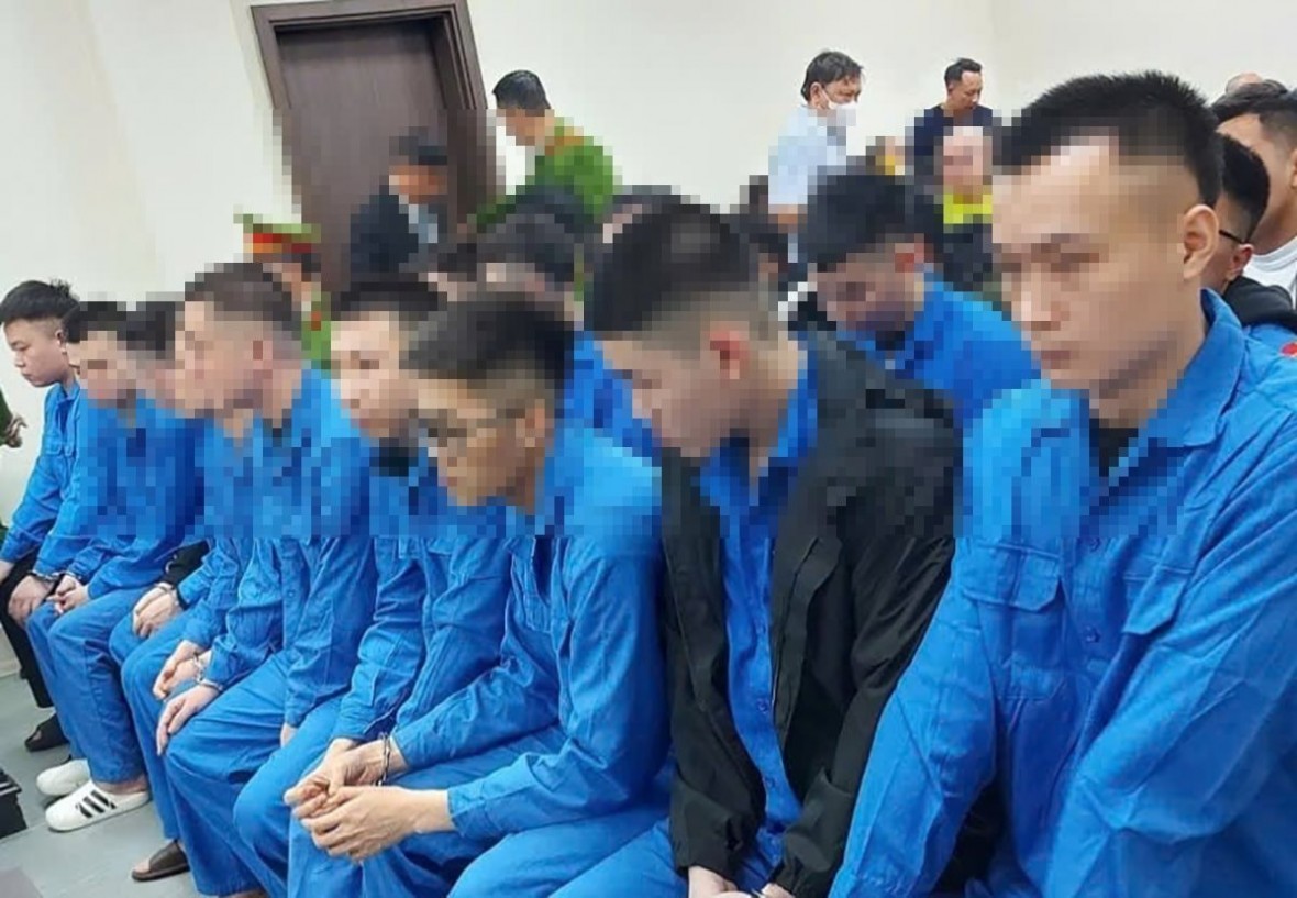 Tạm hoãn phiên tòa xét xử nhóm lừa đảo giả danh Traveloka, chiếm đoạt hơn 20 tỷ đồng Tạm hoãn phiên tòa xét xử nhóm lừa đảo giả danh Traveloka, chiếm đoạt hơn 20 tỷ đồng