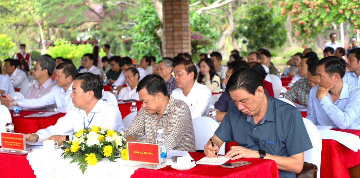 An Giang: Mở rộng các loại hình mới trong chiến lược phát triển du lịch Núi Cấm An Giang: Mở rộng các loại hình mới trong chiến lược phát triển du lịch Núi Cấm