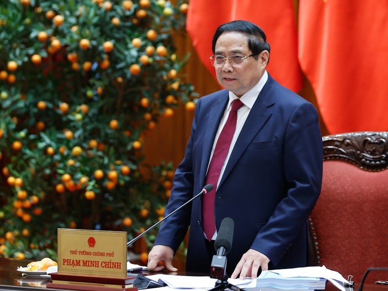 Thủ tướng yêu cầu bảo đảm tiếp cận bình đẳng các dịch vụ tài chính ngân hàng