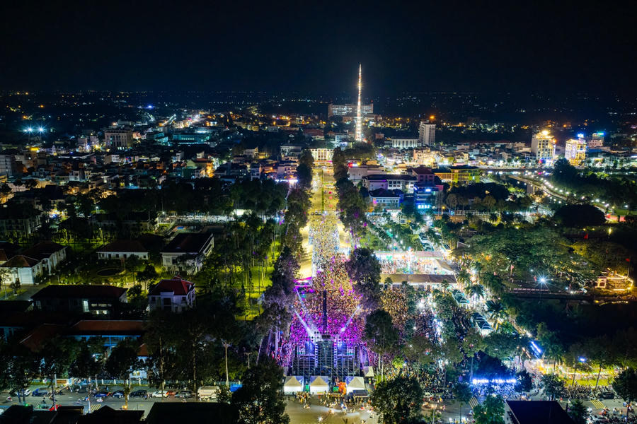 Đồng Tháp bùng nổ trong ngày tranh tài của hàng chục nghìn runner tại VPBank Đất Sen Hồng Music Marathon 2026
