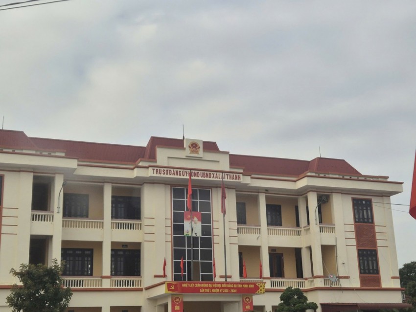 Trụ sở UBND xã Lai Thành.