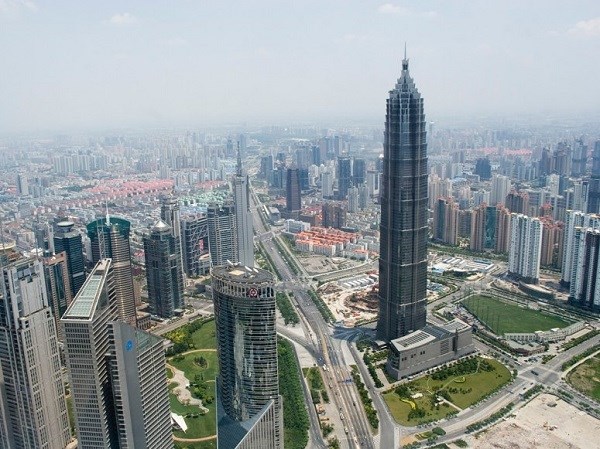 Giống như th&aacute;p Petronas ở Malaysia, số tầng tr&ecirc;n t&ograve;a th&aacute;p gắn liền với con số 8, li&ecirc;n quan đến sự thịnh vượng trong văn h&oacute;a của người Trung Quốc.