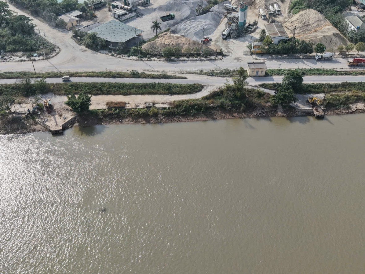 Hưng Yên: Chính quyền “mạnh tay” xử lý, giải tỏa bến bãi vi phạm phục vụ dự án ven sông