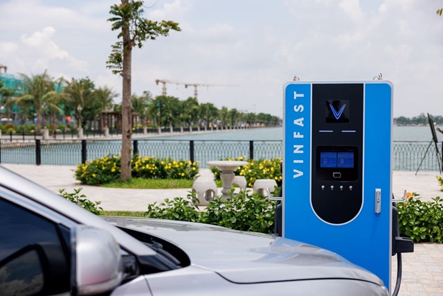 Đông Anh có trạm sạc V-Green kỷ lục với gần 200 cổng sạc ô tô, 1.000 cổng sạc xe máy điện - Ảnh 10