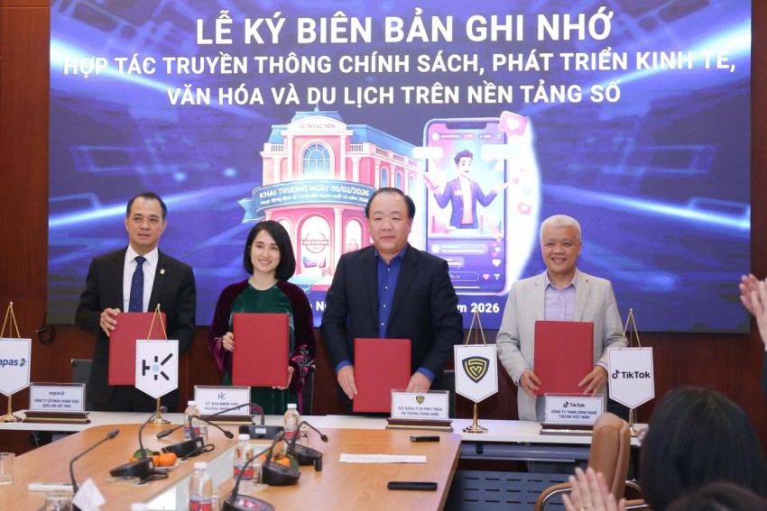 Sức sống hàng Việt: Định hình mô hình tiêu thụ hàng Việt thời số