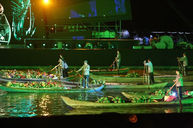 Đến Cảng Sài Gòn, nghe 'Dòng sông kể chuyện' - Ảnh 4. Đến Cảng Sài Gòn, nghe 'Dòng sông kể chuyện' - Ảnh 4.