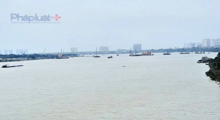 Cầu Trần Hưng Đạo gần 17.000 tỷ đồng bắc qua sông Hồng sau gần 3 tháng thi công