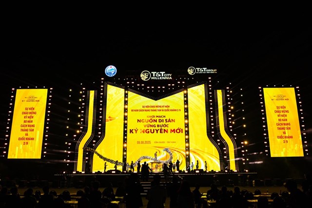 Thành phố Thiên niên kỷ T&T City Millennia bừng sáng trước đại nhạc hội - Ảnh 6 Thành phố Thiên niên kỷ T&T City Millennia bừng sáng trước đại nhạc hội - Ảnh 6
