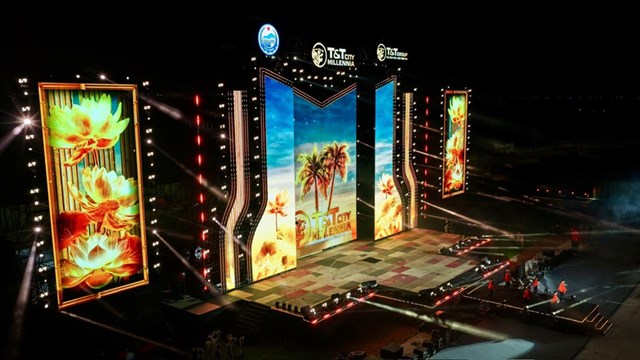 Thành phố Thiên niên kỷ T&T City Millennia bừng sáng trước đại nhạc hội - Ảnh 8 Thành phố Thiên niên kỷ T&T City Millennia bừng sáng trước đại nhạc hội - Ảnh 8