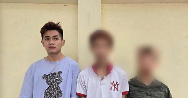 Công an phường Bồ Đề nhanh chóng bắt giữ nhóm đối tượng cướp giật tài sản của cụ bà 96 tuổi