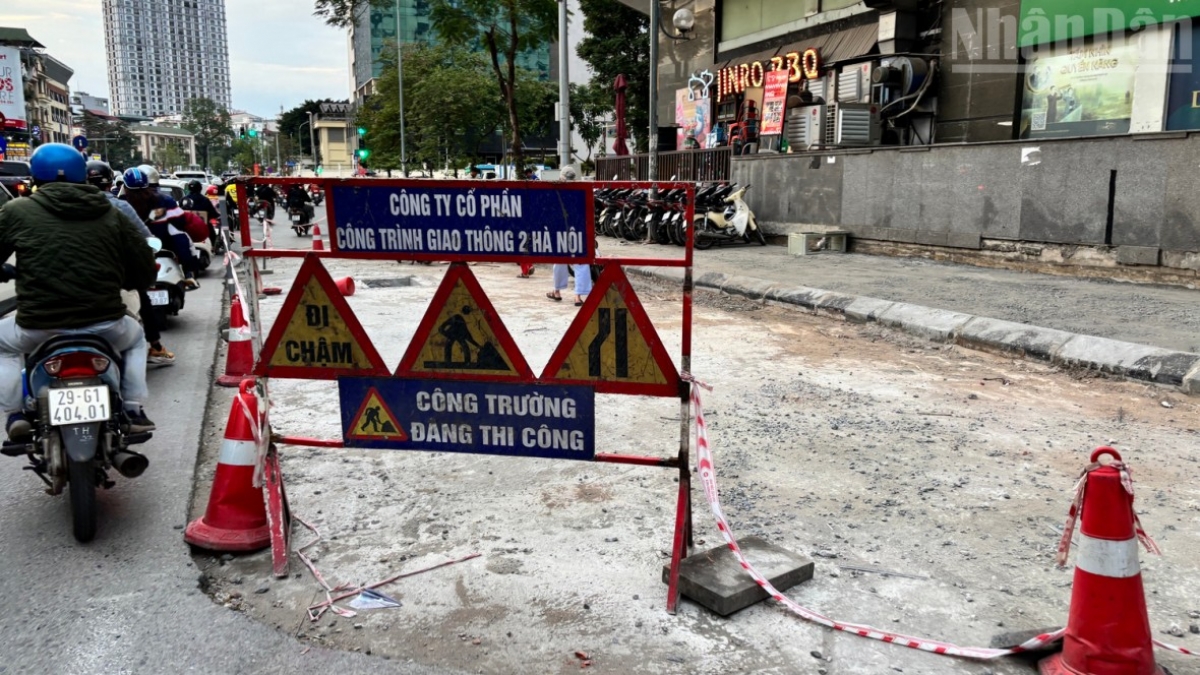 Hà Nội tạm dừng thi công đào đường, hè phố dịp Tết 2026