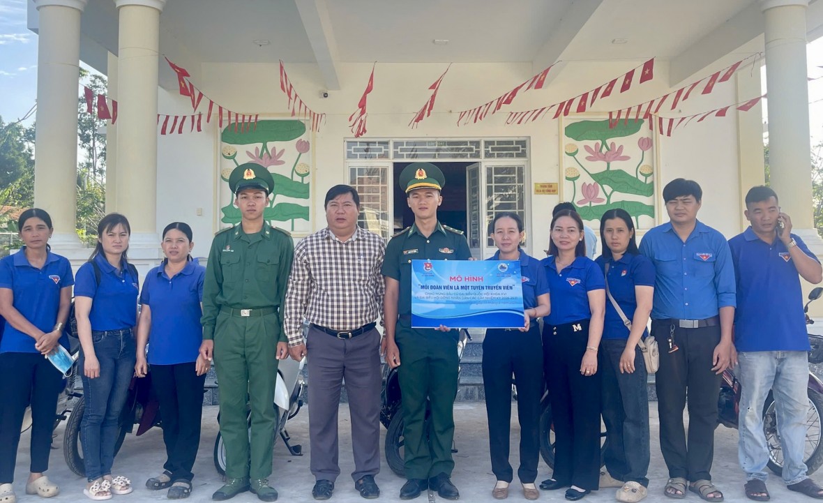 Bộ đội Biên phòng tỉnh An Giang đẩy mạnh tuyên truyền bầu cử bằng nhiều mô hình thiết thực