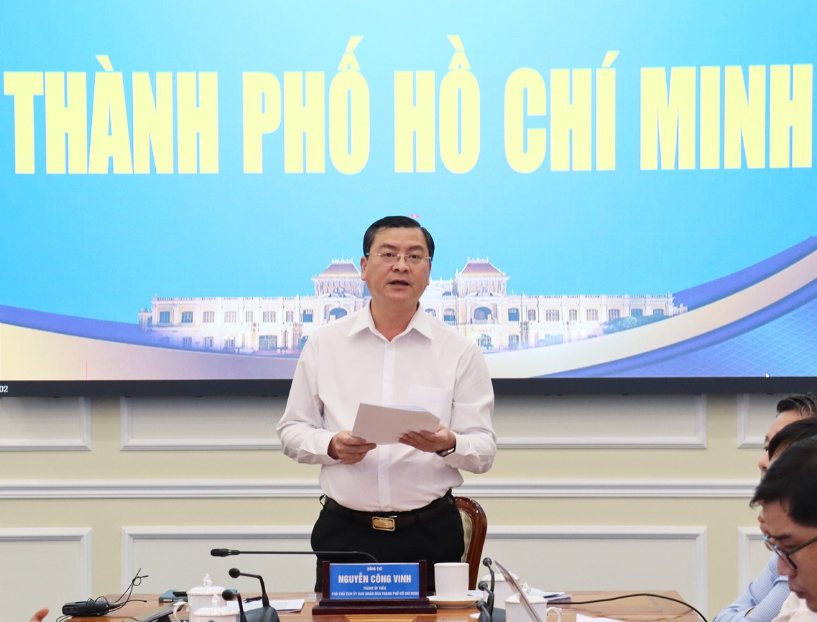 Phó Chủ tịch UBND TP.Hồ Chí Minh Nguyễn Công Vinh phát biểu tại hội nghị. (Ảnh: Cổng TTĐT TP HCM) Phó Chủ tịch UBND TP.Hồ Chí Minh Nguyễn Công Vinh phát biểu tại hội nghị. (Ảnh: Cổng TTĐT TP HCM)