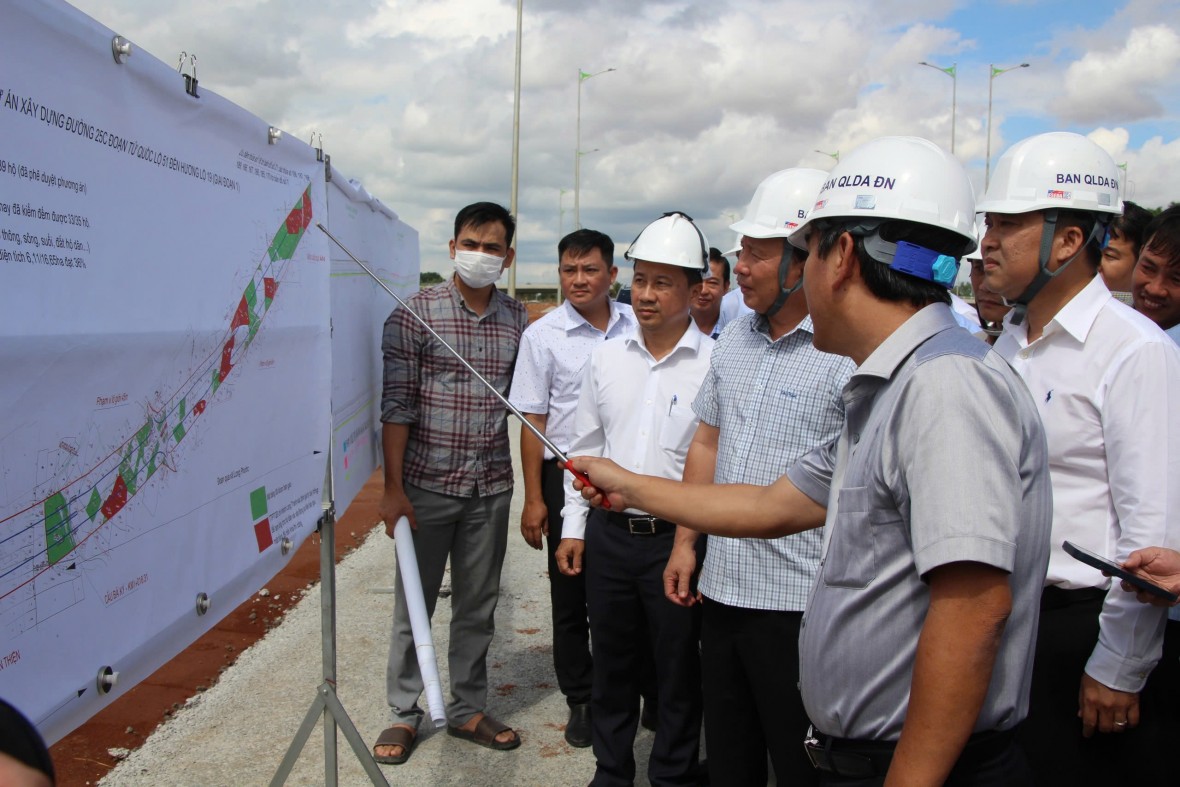 Đồng Nai siết tiến độ giải phóng mặt bằng đường 25B, 25C phục vụ sân bay Long Thành