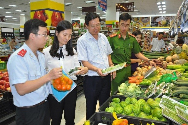 Tăng cường kiểm soát, bảo đảm vệ sinh an toàn thực phẩm và phòng chống ngộ độc dịp Tết