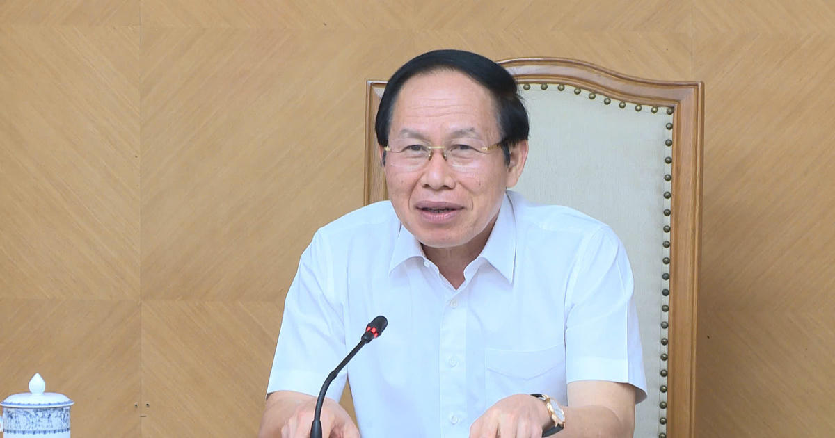 Nêu cao tinh thần 