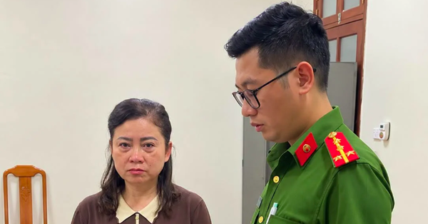 Bắt Trưởng phòng của Cục Thuế (cũ) tỉnh Lạng Sơn vì nhận hối lộ, tiếp tay chiếm đoạt gần 200 tỷ đồng