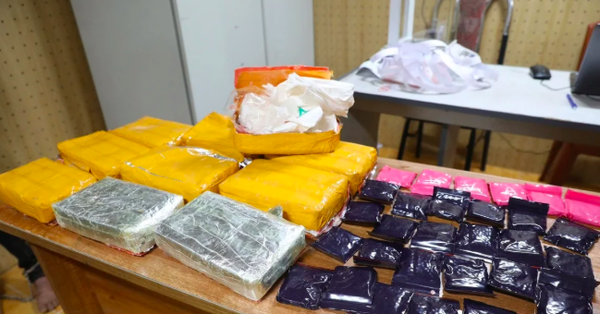 Đang giao dịch mua bán 60.000 viên hồng phiến bị lực lượng chức năng bắt giữ