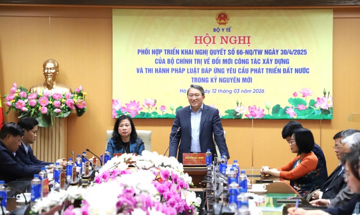 Bộ trưởng Bộ Tư pháp Nguyễn Hải Ninh khẳng định Bộ Tư pháp luôn xác định nhiệm vụ phối hợp với các bộ, ngành trong công tác xây dựng và hoàn thiện pháp luật là một trong những nhiệm vụ trọng tâm.