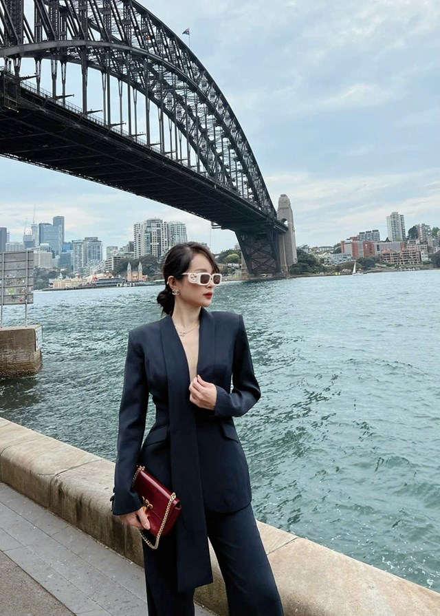 Đinh Ngọc Phượng: Giám đốc Công ty TNHH Thời trang Venesto - Hành trình truyền tải phong cách sống qua ngôn ngữ thời trang - Ảnh 1