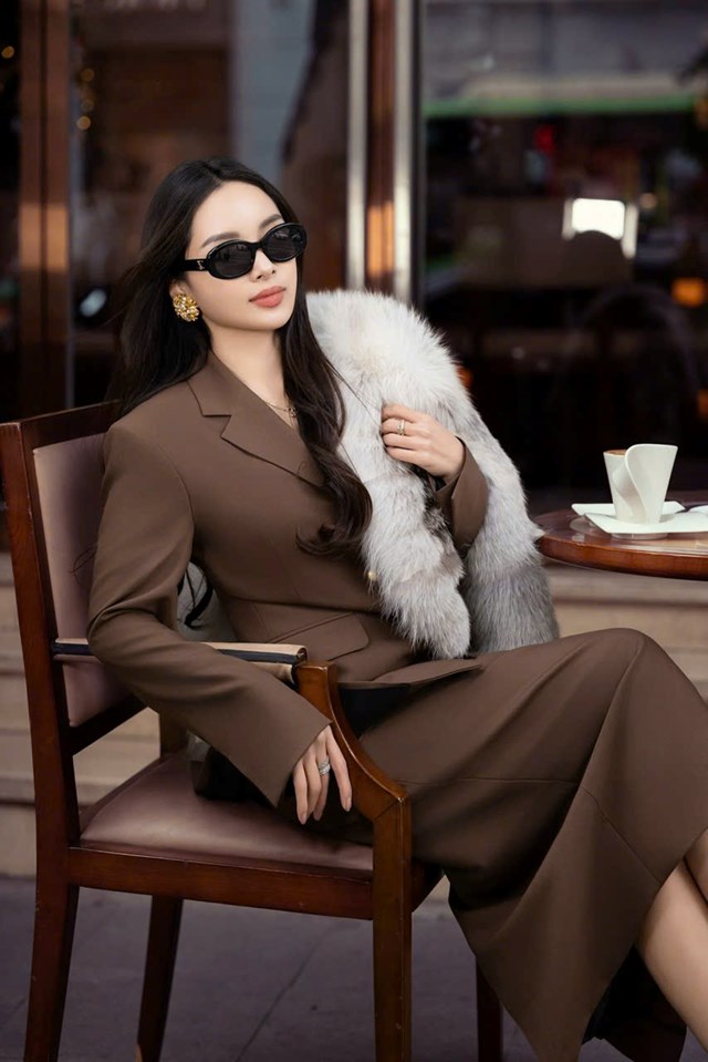 Đinh Ngọc Phượng: Giám đốc Công ty TNHH Thời trang Venesto - Hành trình truyền tải phong cách sống qua ngôn ngữ thời trang - Ảnh 2