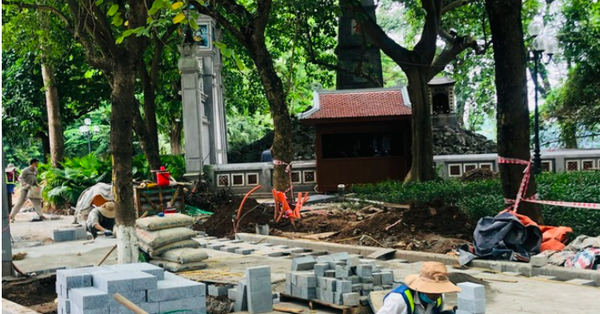 Không để vỉa hè Hà Nội vừa chỉnh trang đã bị đào xới, xuống cấp