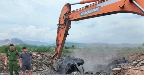 Phát hiện đường dây đổ, chôn lấp trái phép khoảng 300 tấn chất thải công nghiệp, khởi tố 2 bị can ở Quảng Ninh