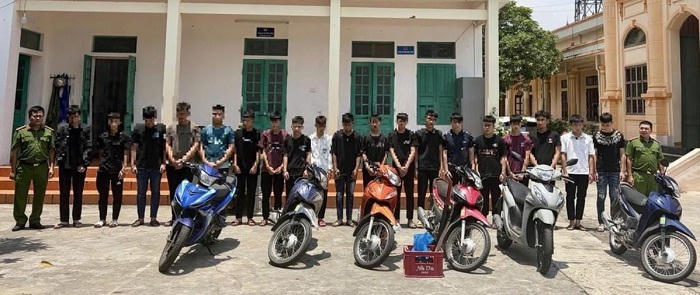 Khởi tố 16 bị can về hành vi 