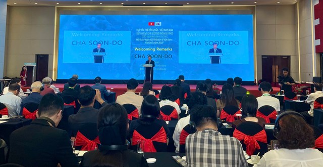 C&aacute;c đại biểu tham dự Hội thảo