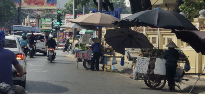 Lấn chiếm lòng đường, vỉa hè tại phường Phú Diễn: Bức xúc cộng đồng và nỗ lực lập lại trật tự đô thị của Hà Nội