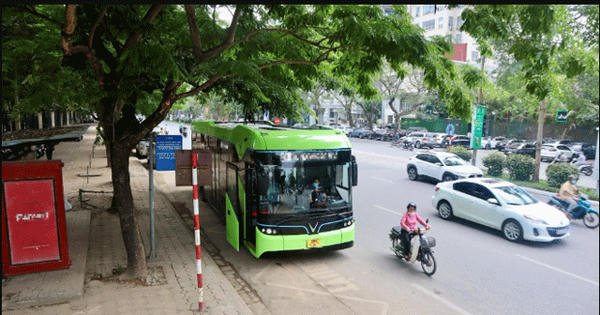 Điều chỉnh lịch chạy mới tuyến buýt miễn phí đi Hà Nội - Hạ Long Xanh