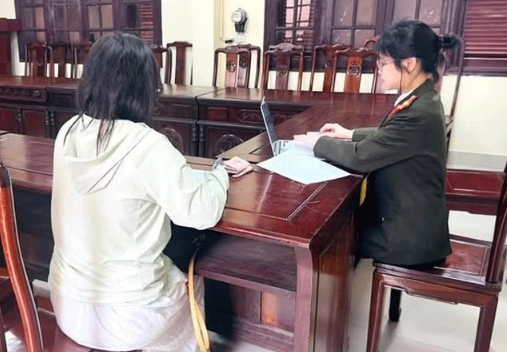 Chủ tài khoản Facebook P.T đăng tải thông tin không đúng sự thật trên mạng xã hội. Chủ tài khoản Facebook P.T đăng tải thông tin không đúng sự thật trên mạng xã hội.