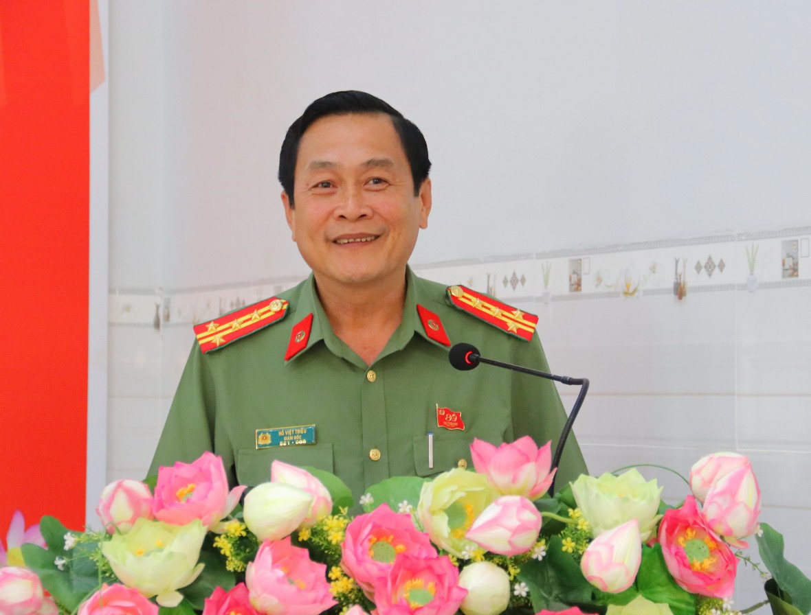 Đại tá Hồ Việt Triều: Sẽ đưa tiếng nói của cử tri Cà Mau đến nghị trường Quốc hội