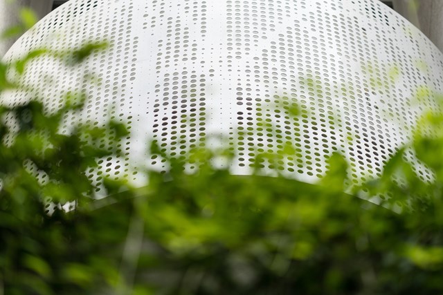 C&aacute;c kiến tr&uacute;c sư hướng đến c&aacute;ch tiếp cận tối giản trong việc sử dụng vật liệu trong c&ocirc;ng tr&igrave;nh n&agrave;y.