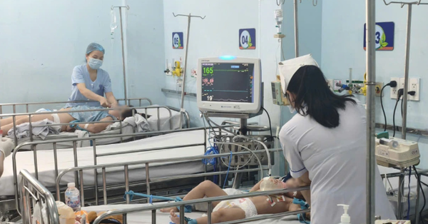 TPHCM ghi nhận hơn 9.100 ca mắc tay chân miệng, 6 người nhiễm não mô cầu