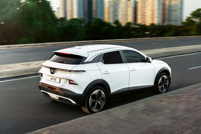 Chủ xe VF 6: Nói “nuôi” ô tô rẻ hơn xe máy thì khó tin nhưng hoàn toàn có thật - Ảnh 1