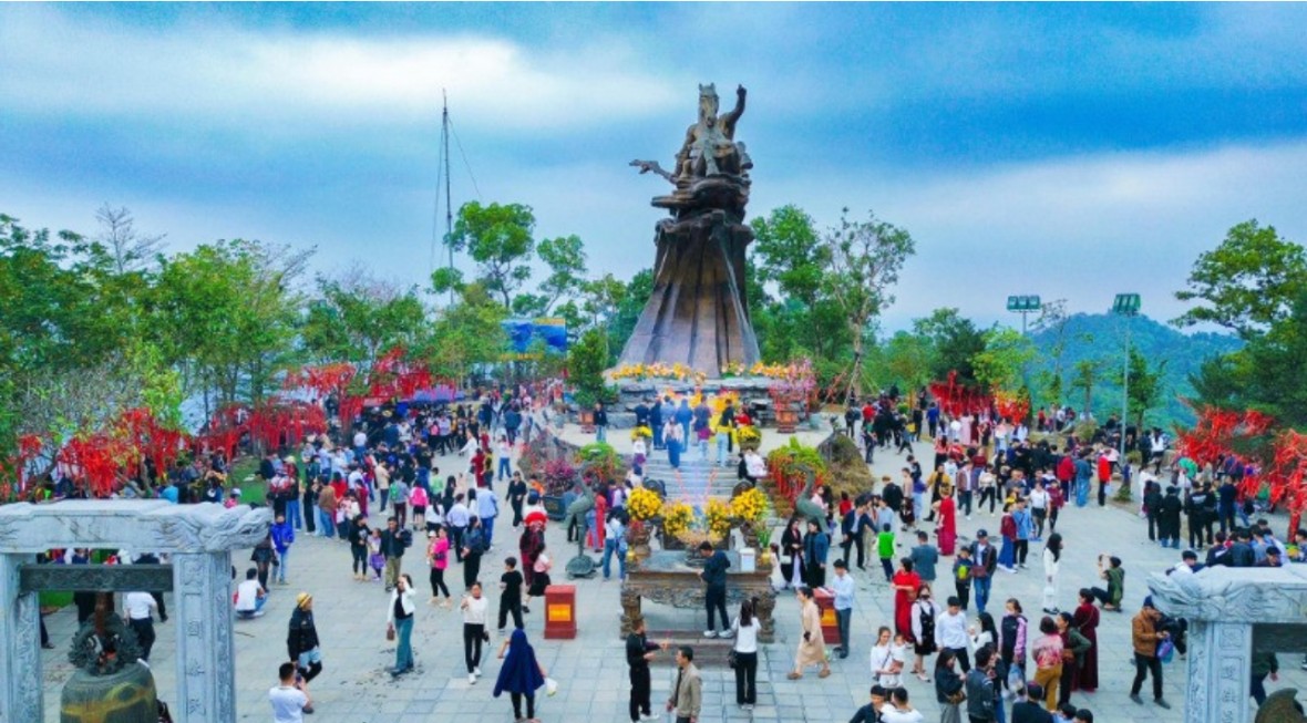 Hà Nội: Sắp ra mắt tour đêm “Đêm linh thiêng – Hào khí Thánh Gióng” tại Đền Sóc Hà Nội: Sắp ra mắt tour đêm “Đêm linh thiêng – Hào khí Thánh Gióng” tại Đền Sóc