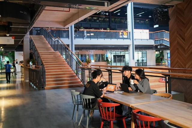 VNG dẫn đầu thương hiệu tuyển dụng ngành công nghệ: Chiến lược đầu tư con người và không gian làm việc - Ảnh 2
