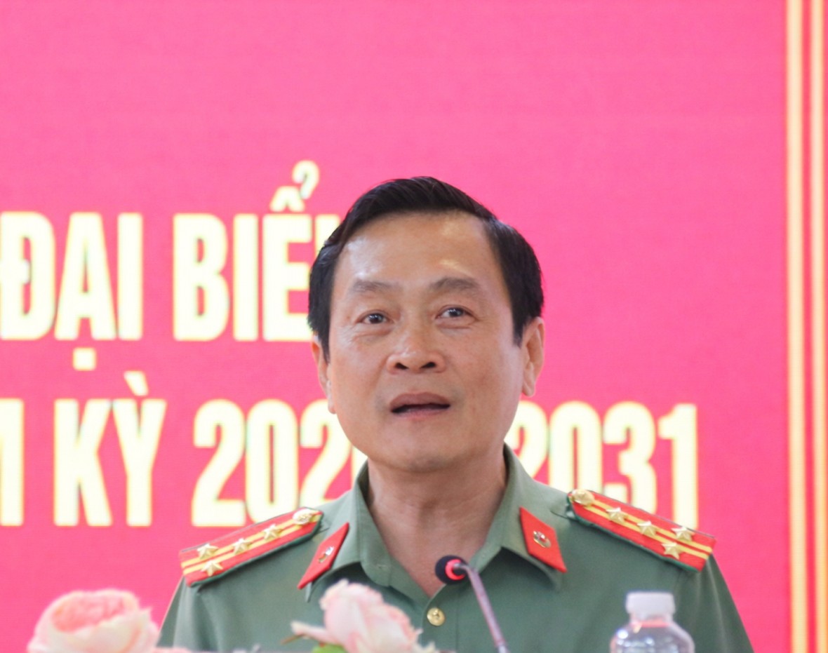 Ứng cử viên ĐBQH khóa XVI cam kết gần dân, lắng nghe cử tri