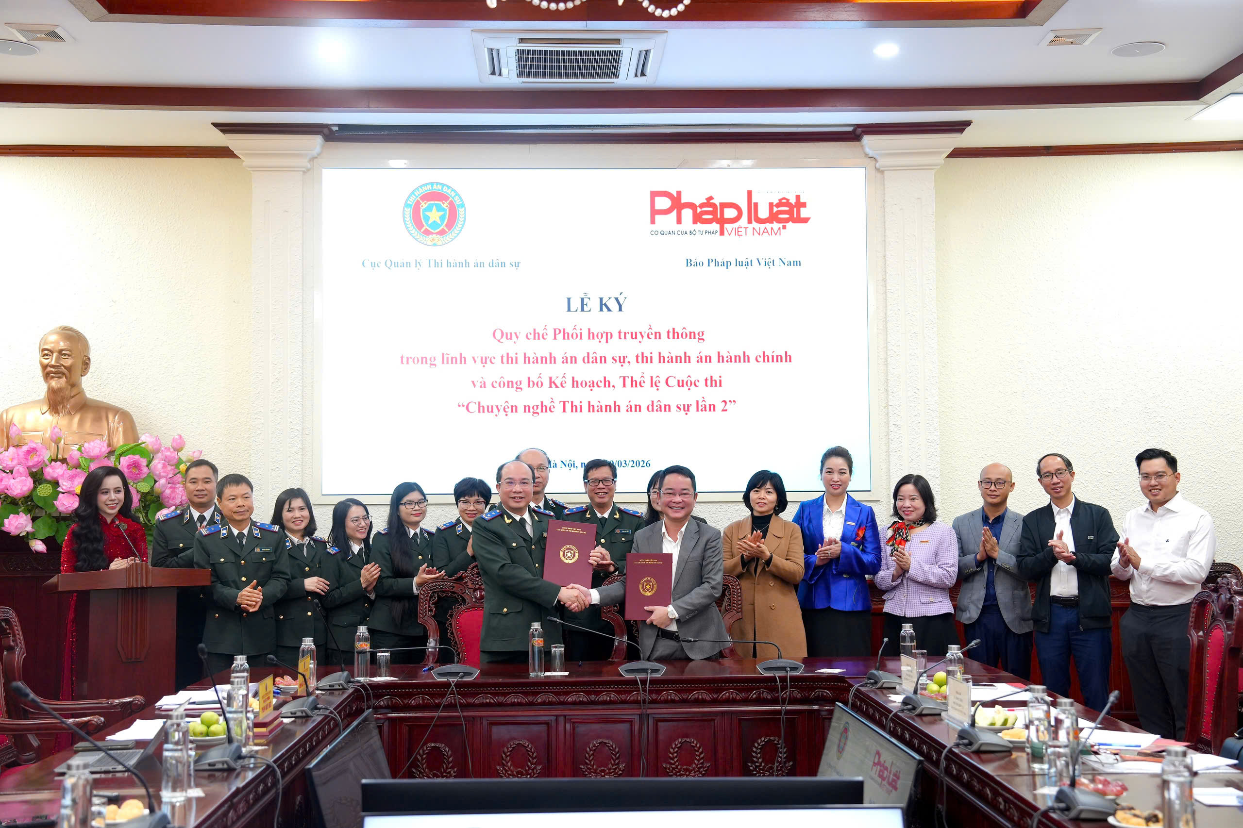 Công bố Thể lệ Cuộc thi “Chuyện nghề Thi hành án dân sự” lần thứ 2 Công bố Thể lệ Cuộc thi “Chuyện nghề Thi hành án dân sự” lần thứ 2