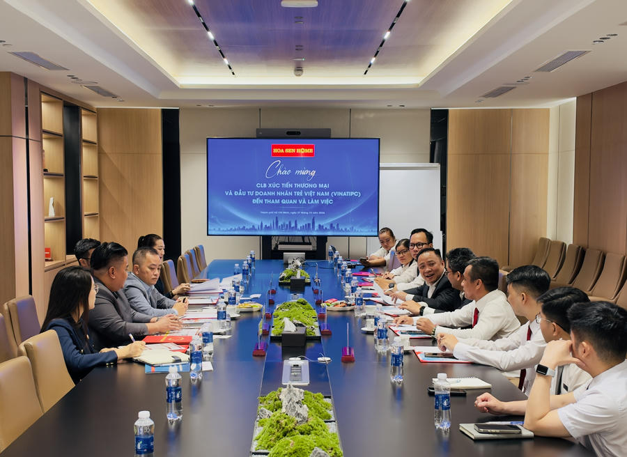 CLB Xúc tiến Thương mại & Đầu tư Doanh nhân trẻ Việt Nam làm việc với Hoa Sen Home