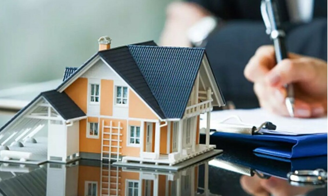 Nghịch lý thị trường bất động sản: Nguồn cung tăng mạnh, giá bán vẫn cao