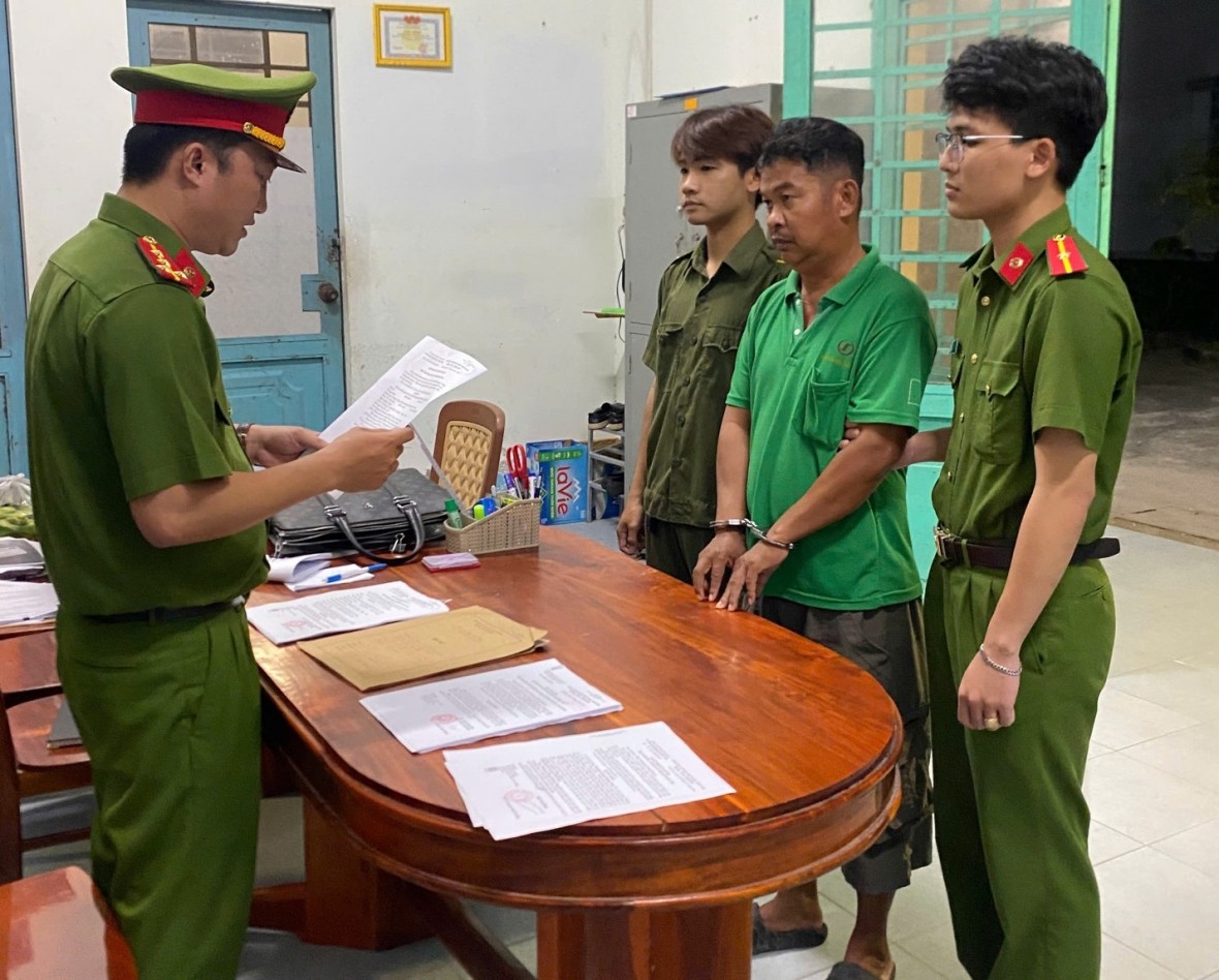 Khởi tố, bắt giam gã đàn ông U50 về hành vi dâm ô với người dưới 16 tuổi