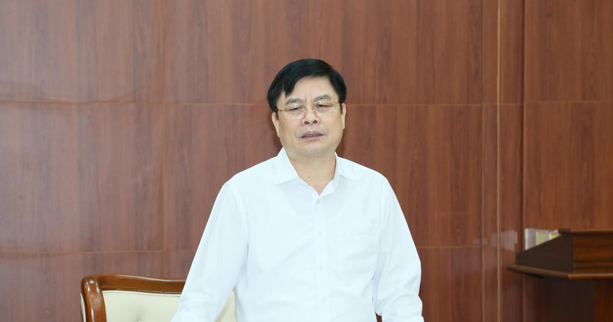 Hưng Yên cử hơn 400 giáo viên đi đào tạo nâng cao trình độ