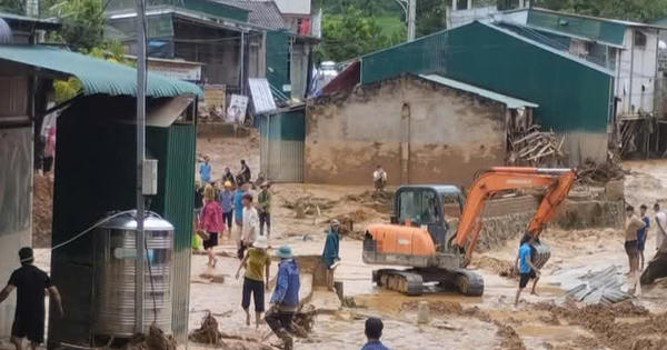 Người dân xã Mường Lạn (Sơn La) thắc mắc vì không nhận được tiền hỗ trợ mưa lũ