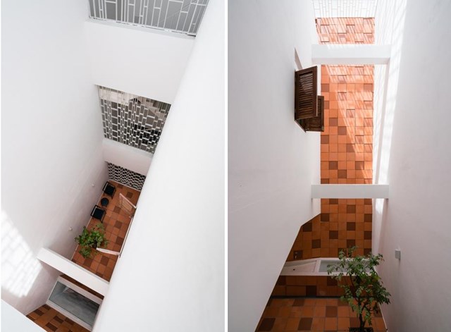 Giải ph&aacute;p n&agrave;y đem lại khoảng trống ở ph&iacute;a sau ng&ocirc;i nh&agrave;. N&oacute; thay đổi những căn ph&ograve;ng kh&eacute;p k&iacute;n tối tăm th&agrave;nh kh&ocirc;ng gian s&aacute;ng v&agrave; sống động, đồng thời giải quyết vấn đề th&ocirc;ng gi&oacute; v&agrave; &aacute;nh s&aacute;ng trong nh&agrave;.